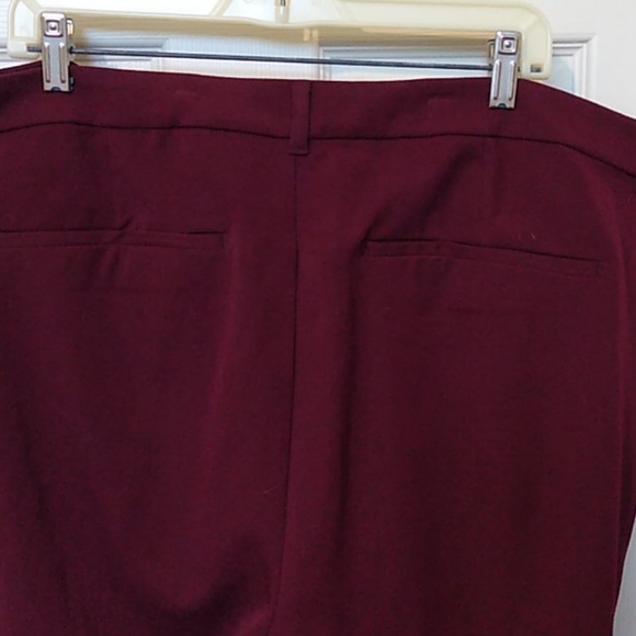 Old Navy Tall slacks - Picture 5 of 6